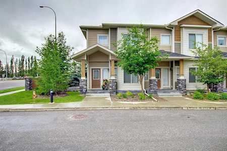 112 Cougar Ridge Landing SW Calgary, AB T3H 0X8