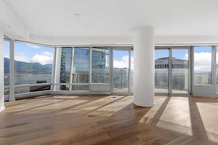 1151 W Georgia Street #4306 Vancouver, BC V6E 0B3