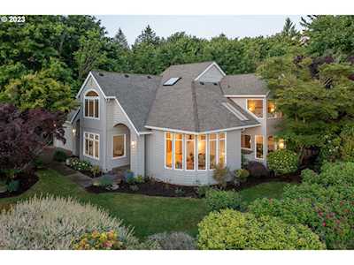 8208 NW Reed DR Portland, OR 97229