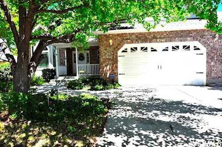 9541 S Sweet Blossom Dr South Jordan, UT 84095