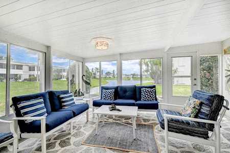 2901 SW 15th Street #104 Delray Beach, FL 33445