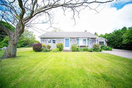 73 Sea View Ave South Kingstown, RI 02879