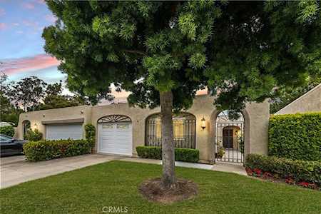 5540 W W Avenida Sosiega #B Laguna Woods, CA 92637