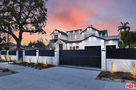 13907 Chandler Blvd Sherman Oaks, CA 91423