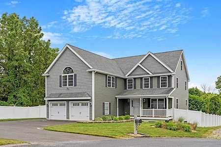 6 Margaret's Way Methuen, MA 01844