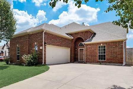 106 Troy Lane Red Oak, TX 75154
