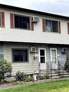 66 Lantern Park Dr #3 Naugatuck, CT 06770