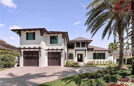 2095 Snook Dr Naples, FL 34102