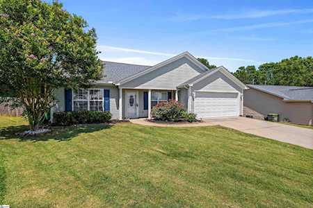213 Manitou Fountain Inn, SC 29644