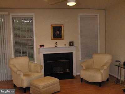 6864 Brindle Heath Way #204 Alexandria, VA 22315