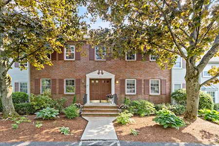 7 Valiant Way #7 Salem, MA 01970
