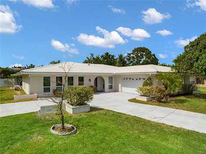 14997 Imperial Point Dr N Largo, FL 33774