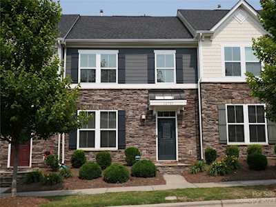 12709 Glowing Peak Rd Huntersville, NC 28078