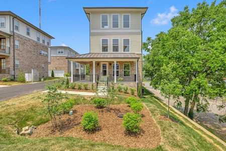 107 Demoss Rd #2 Nashville, TN 37209