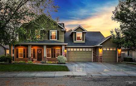 2863 S Teddy Ave Meridian, ID 83642