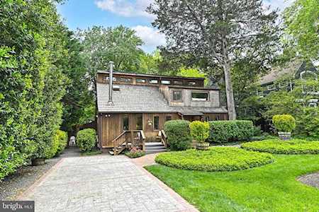 7121 Gordons Rd Falls Church, VA 22043
