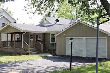 3111 Ethel Terrace Island Lake, IL 60042
