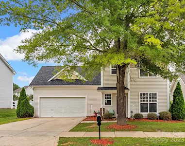 2006 Magna Ln Indian Trail, NC 28079