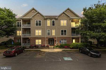 6511 Grange Ln #402 Alexandria, VA 22315