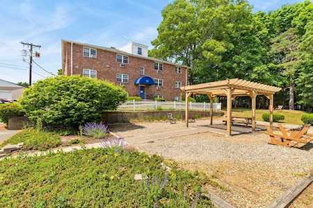 61 Storey Ave #14 Newburyport, MA 01950