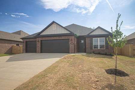 3805 SW Pecan Circle Bentonville, AR 72713