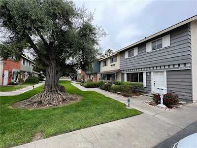 10142 Ascot Circle Huntington Beach, CA 92646