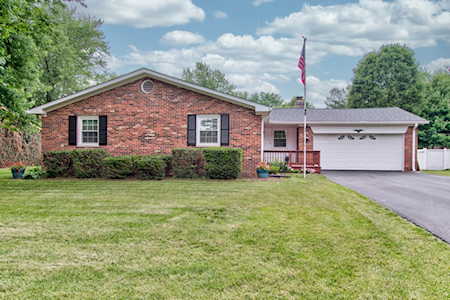 4418 Chatham Dr Brownsburg, IN 46112