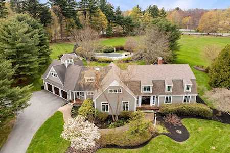4 William Fairfield Drive Wenham, MA 01984