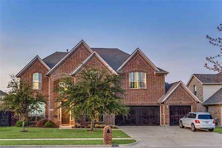 1011 Grover Court Cedar Hill, TX 75104