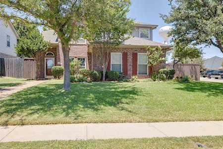 402 Ridge Drive Justin, TX 76247