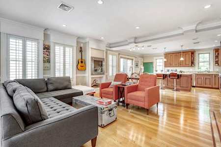 718 East 8th Street #5 Boston, MA 02127