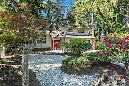 109 NW 178th St Shoreline, WA 98177