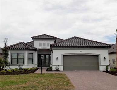 3832 Santa Caterina Blvd Lakewood Ranch, FL 34211