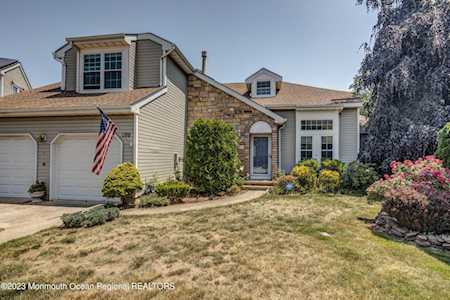 170 Kentucky Way Freehold, NJ 07728