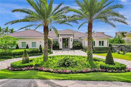 51 Cayuga Rd Sea Ranch Lakes, FL 33308
