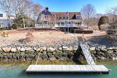 23 Five Gate Lane Falmouth, MA 02556