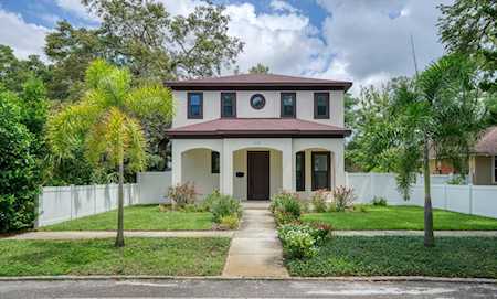1445 29th Ave N St. Petersburg, FL 33704