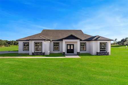 9041 Oakheart Ln Clermont, FL 34711