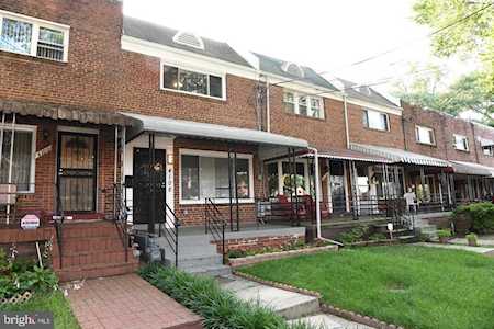 4108 18th St NE Washington, DC 20018