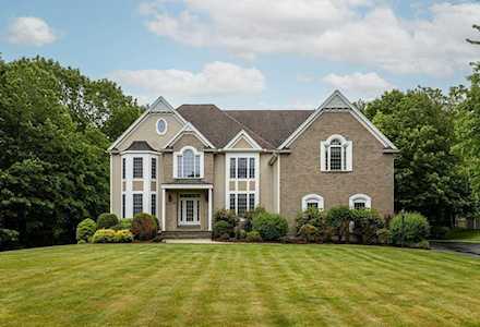 31 Smith Road Hopkinton, MA 01748