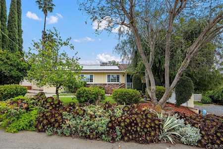 2908 Oak Hill Drive Escondido, CA 92027