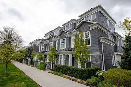 282 W 62nd Avenue Vancouver, BC V5X 0H1