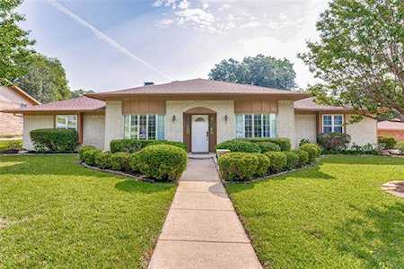 1819 Ridgeside Drive Arlington, TX 76013