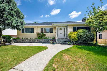 6768 Ash Street Vancouver, BC V6P 3K4
