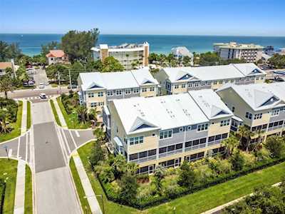 2505 Coral Ct Indian Rocks Beach, FL 33785