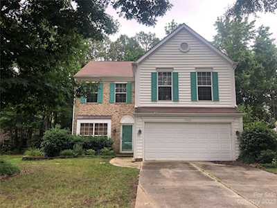 5925 Downfield Wood Dr Charlotte, NC 28269