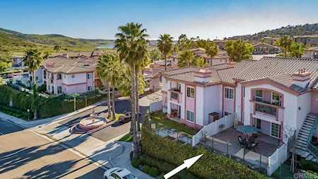 2707 Lake Pointe Drive #103 Spring Valley, CA 91977