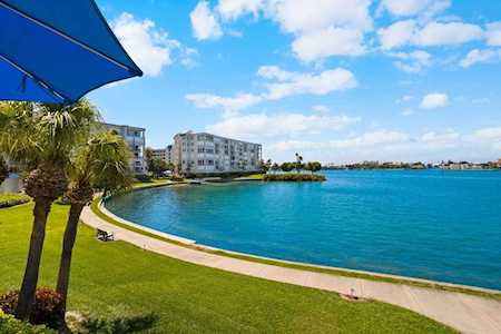 7912 Sailboat Key Blvd S #108 South Pasadena, FL 33707