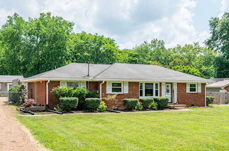 207 Isaac Dr Goodlettsville, TN 37072