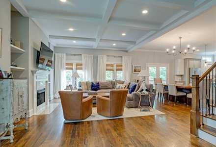 1820 10th Ave S Nashville, TN 37203